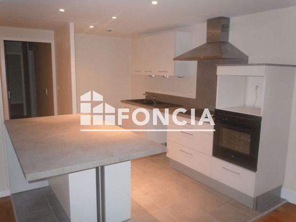 Location Appartement 3 pièces 78.7 m² - 9 RUE MICHELET Saint-etienne 42000