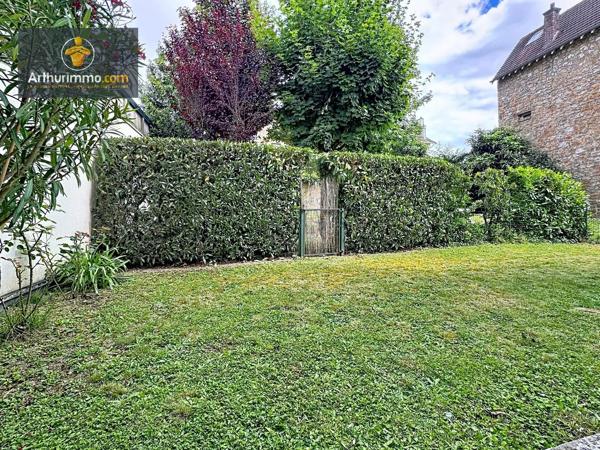 Vente                                                      Appartement
                        
                     5 pièces                      95 m2                     à Eaubonne