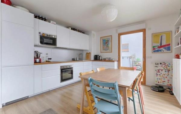 Appartement 4 pièces de 85,6 m² à Aubervilliers 93
