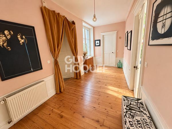 RIOM centre - Bel Appartement 187 m2, 4 chambres