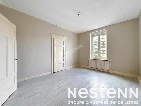 Appartement Metz 5 pièce(s) 108 m2 - 5 pièces - 3 chambres - garage - cave