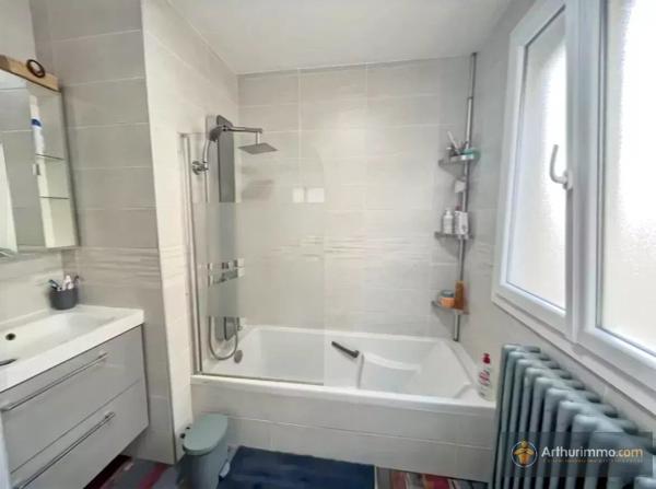 Vente Maison 9 pièces 220 m2 à Les Pavillons-sous-Bois