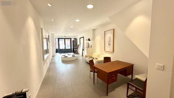 Immeuble à louer à Hazebrouck dans le Nord (59190), ref : H8894-2   
Centre-ville