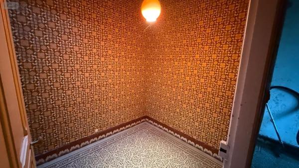 Immeuble à louer à Hazebrouck dans le Nord (59190), ref : H8894-2   
Centre-ville