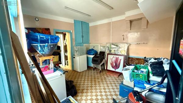 Immeuble à louer à Hazebrouck dans le Nord (59190), ref : H8894-2   
Centre-ville