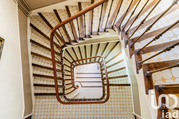 Maison à vendre 11 pièces 210 m² Aubagne