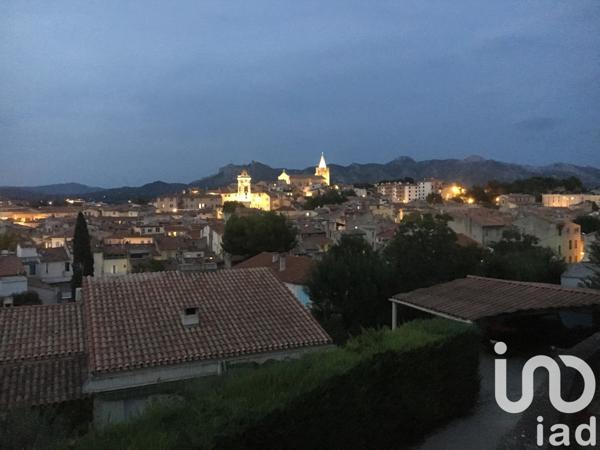 Maison à vendre 11 pièces 210 m² Aubagne