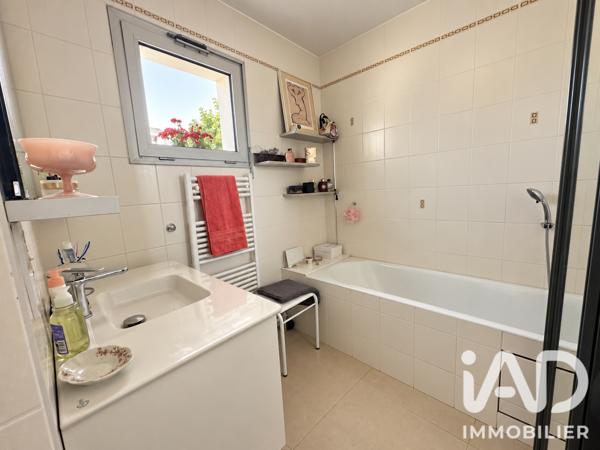 Appartement à vendre 5 pièces 116 m² Saint-Priest-en-Jarez