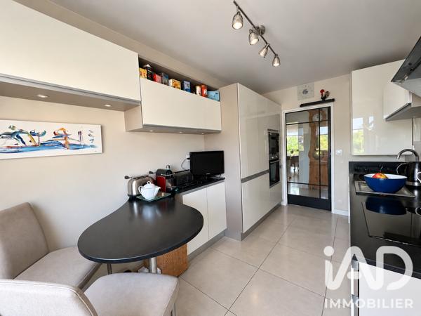 Appartement à vendre 5 pièces 116 m² Saint-Priest-en-Jarez