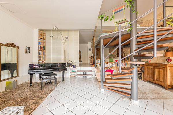 Un vrai loft au coeur des Chartrons