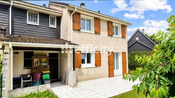 Maison
         6 pièces
        - 109 m² Exclusivité 385 000 € *
