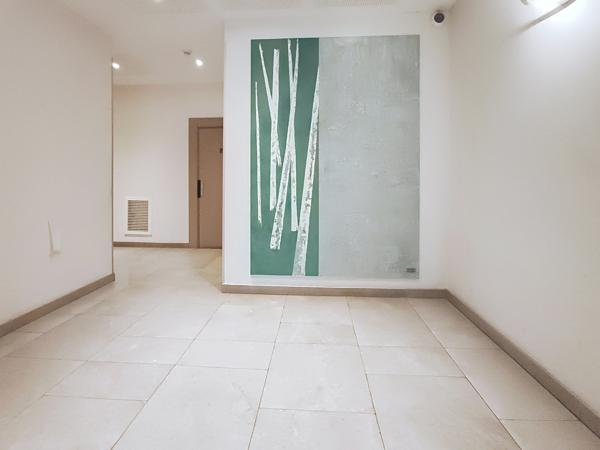 Appartement
         3 pièces
        - 59 m² Exclusivité 215 000 € *