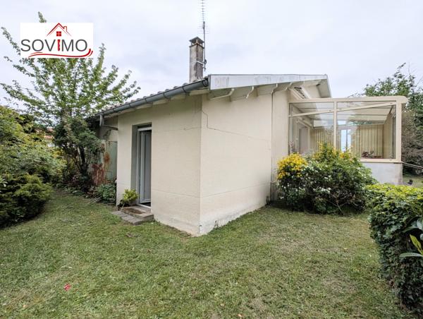 IDÉALEMENT SITUÉ, AGRÉABLE PLAIN PIED INDÉPENDANT AVEC GARAGE ET JARDIN