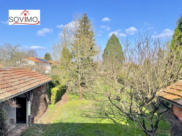 MAISON DE VILLE FAMILIALE AVEC JARDIN ARBORÉ