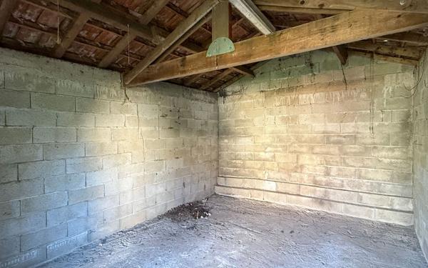 Maison à vendre    2 pièces •  Castillon-de-Castets