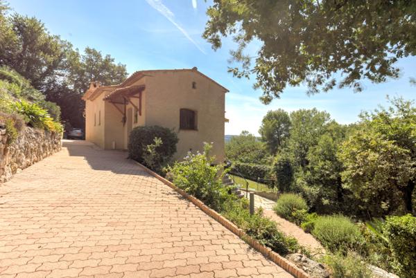 Maison à vendre à Carros (06510) - Alpes-Maritimes