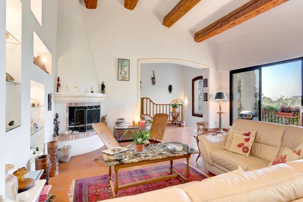 Maison à vendre à Carros (06510) - Alpes-Maritimes