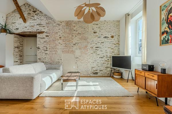 Charmant meublé de deux chambres avec stationnement