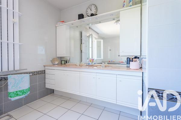 Maison à vendre 10 pièces 255 m² Hettange-Grande