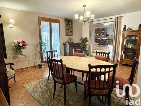 Maison 6 pièces de 163 m² à Rivières (81600)