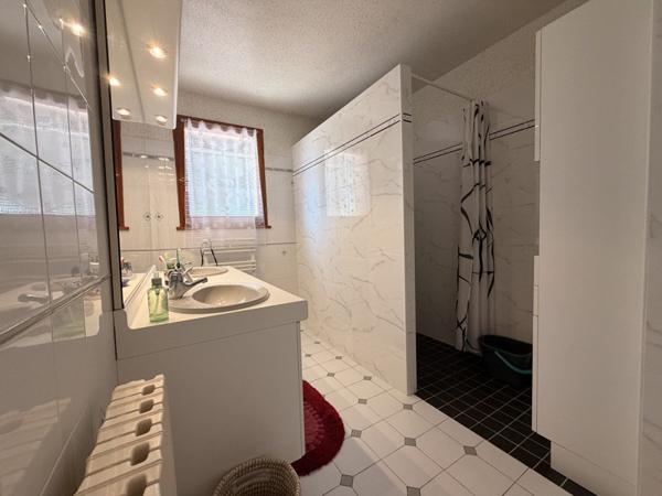 Maison à vendre 315 000 € Pavie 4 p 120 m² DPE D