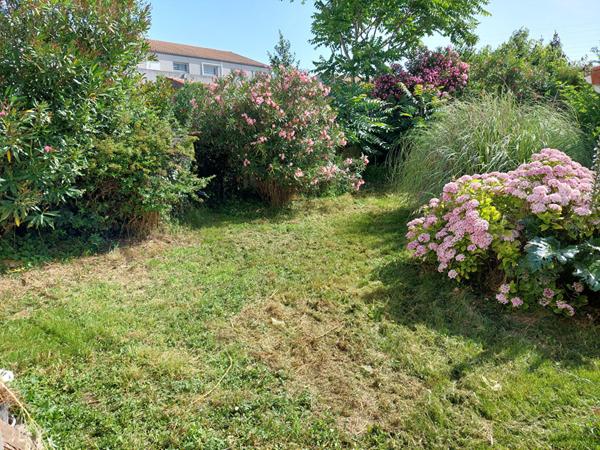 MAISON T6 JARDIN FAMILLE NOMBREUSE