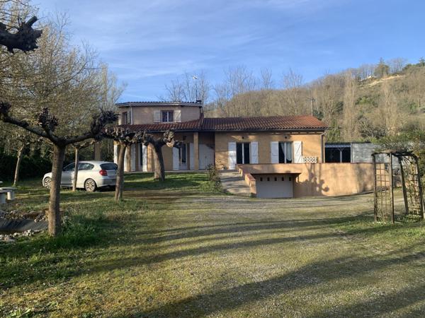 Villemur-sur-Tarn (31340) MAISON AVEC TERRAIN ET DÉPENDANCE