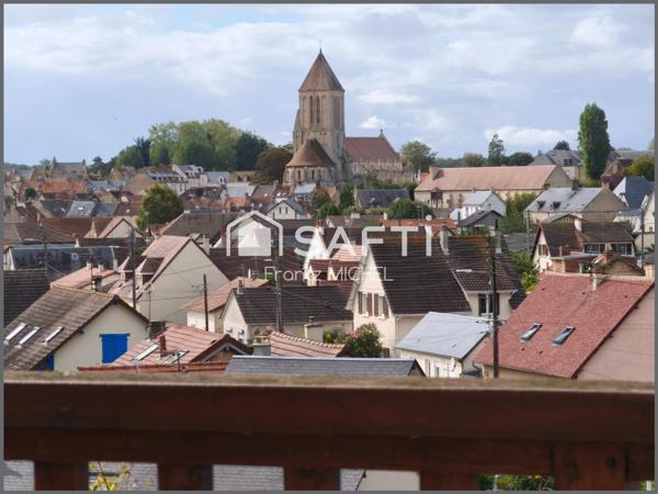 Nouveau sur le marché, duplex avec garage !