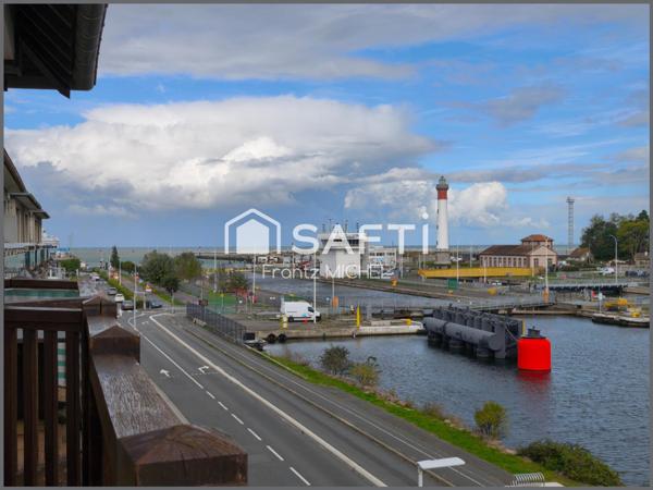 Nouveau sur le marché, duplex avec garage !