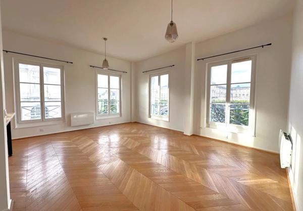 Location Appartement 4 pièces 97 m2 à Compiègne