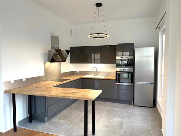 Location Appartement 4 pièces 97 m2 à Compiègne