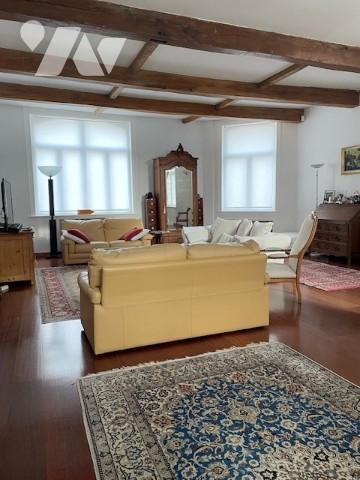 "EXCLUSIVITÉ" entre Vauban et Port de Lille.

Grande maison semi individuelle avec jardin, garage...