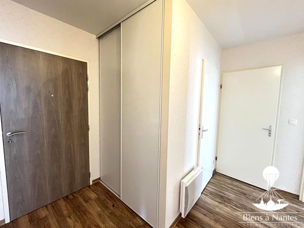 A vendre grand appartement T2 Nantes Canclaux balcon et garage , Nantes