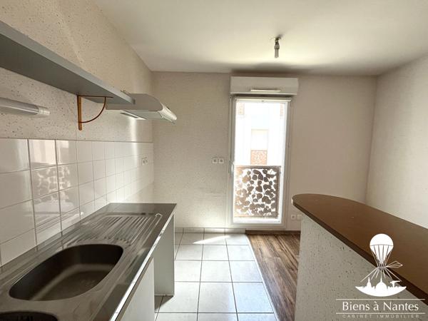 A vendre grand appartement T2 Nantes Canclaux balcon et garage , Nantes