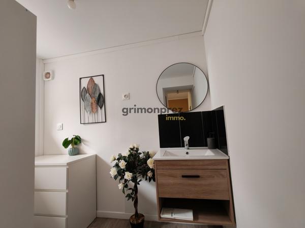Appartement 1 pièce(s) 1 chambre(s) 14.86 m²