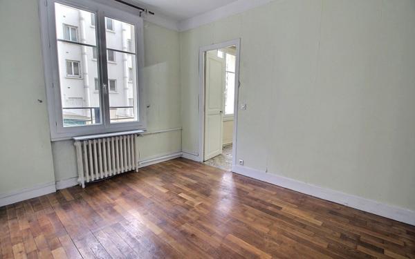 Appartement à vendre    2 pièces • 37,60 m2 Vincennes