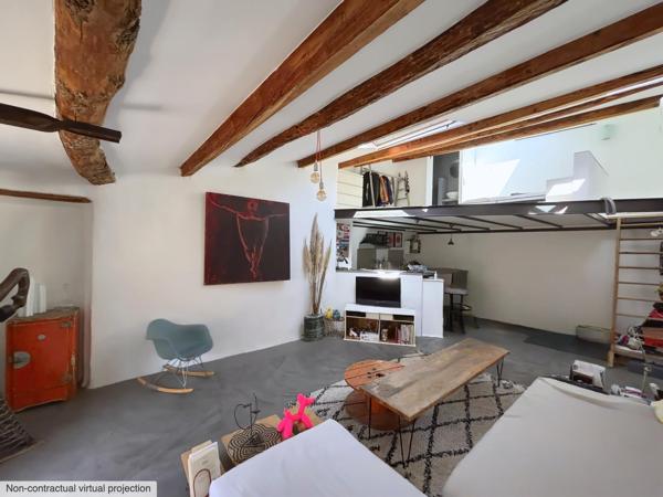 Joli Appartement T2 bis atypique en plein coeur de Trets