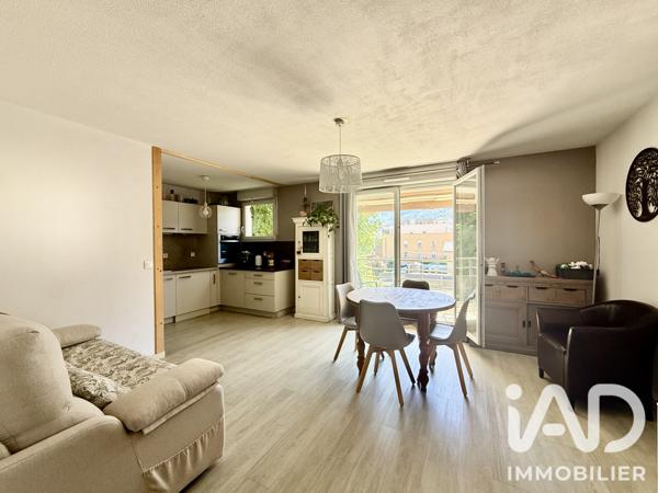 Appartement à vendre 2 pièces 55 m² Albertville
