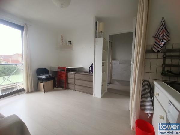 Appartement
                                                                                                                                                                                                                                                                                                                        1 pièce(s)                                                                                                                                                                                                          1 chambre(s)                                                                                                                                                                                                          22.76  m²