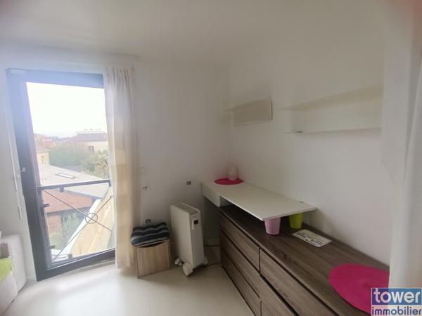 Appartement
                                                                                                                                                                                                                                                                                                                        1 pièce(s)                                                                                                                                                                                                          1 chambre(s)                                                                                                                                                                                                          22.76  m²