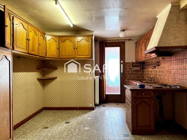 Maison à rénover, beau potentiel