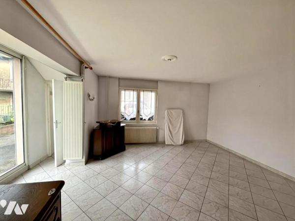 MAISON AVEC DEUX APPARTEMENTS