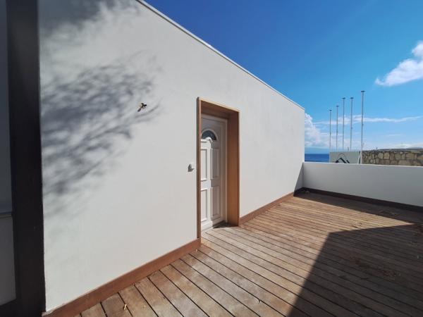 Sanguinaires exceptionnel duplex T4 les pieds dans l'eau vue mer Ajaccio (20000)