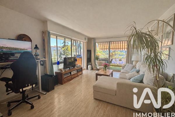 Appartement à vendre 3 pièces 79 m² Mandelieu-la-Napoule