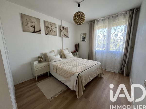Maison à vendre 8 pièces 144 m² Bagnols-sur-Cèze