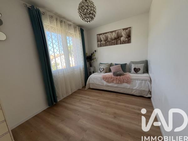 Maison à vendre 8 pièces 144 m² Bagnols-sur-Cèze