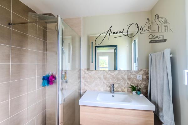 Élégance contemporaine et douceur de vivre – Maison familiale à Plouarzel