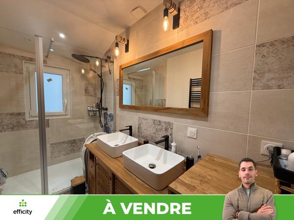 Maison
         6 pièces
        - 153 m²