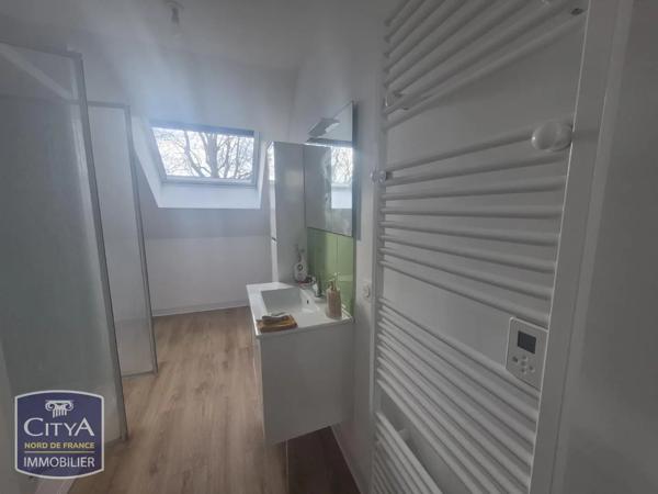 Maison à louer 3 pièces 57.69m² Lille (59000)