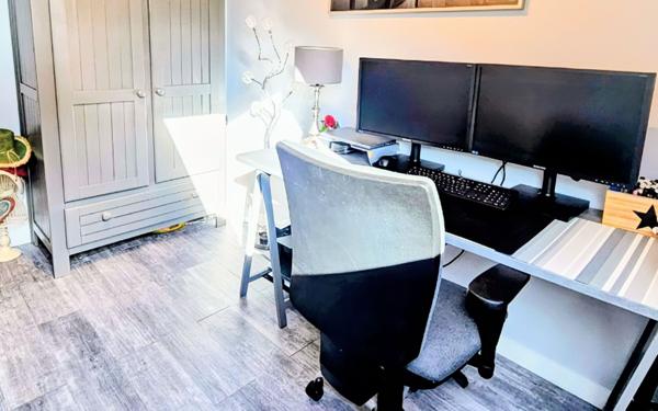 Maison à vendre    7 pièces •  La Ville-du-Bois